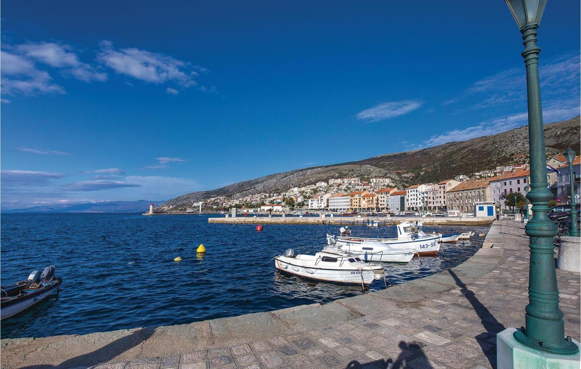 1 Bedroom Nice Apartment In Senj Senj  Esterno foto